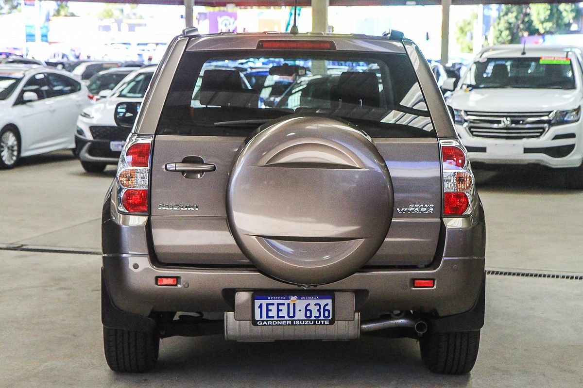 2013 Suzuki Grand Vitara JB