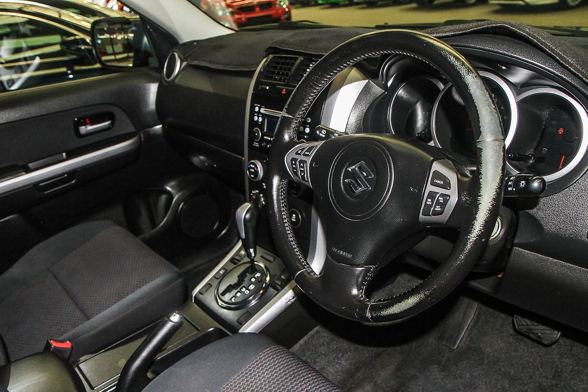 2013 Suzuki Grand Vitara JB