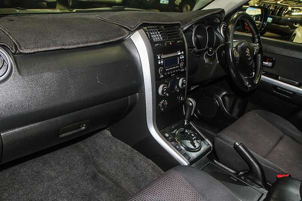 2013 Suzuki Grand Vitara JB