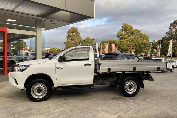 2020 Toyota Hilux SR GUN126R 4X4