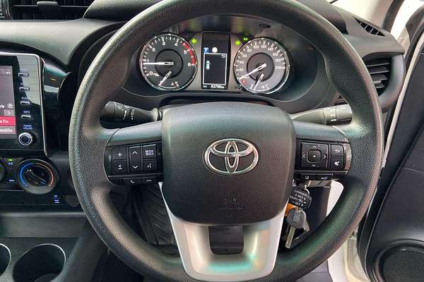 2020 Toyota Hilux SR GUN126R 4X4