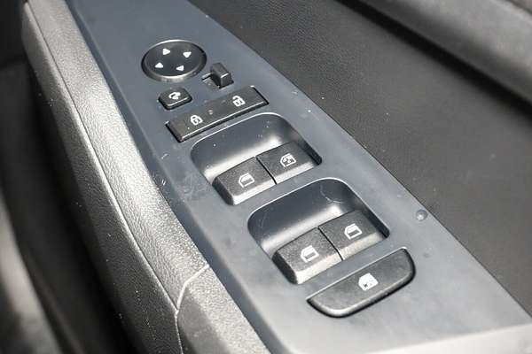 2024 Kia Sportage S NQ5