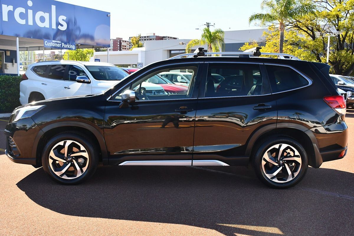 2023 Subaru Forester 2.5i-S S5
