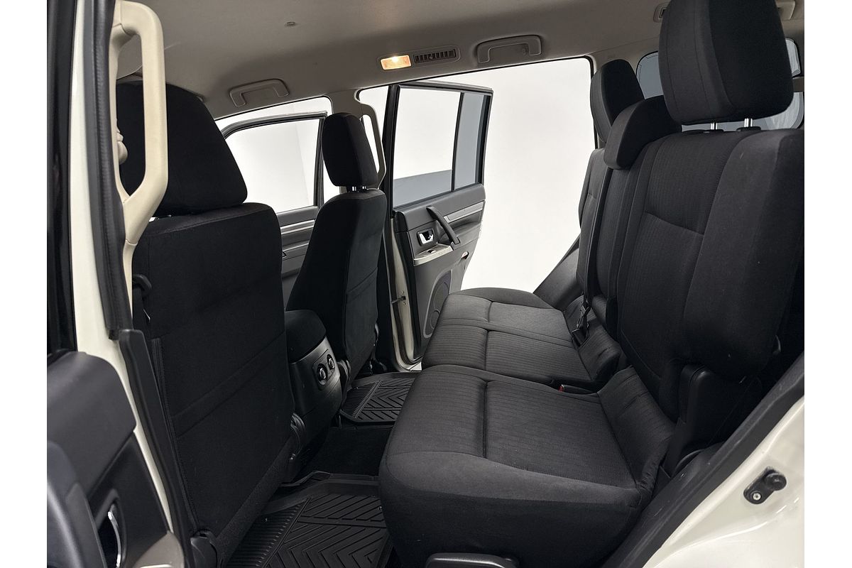 2020 Mitsubishi Pajero GLX NX