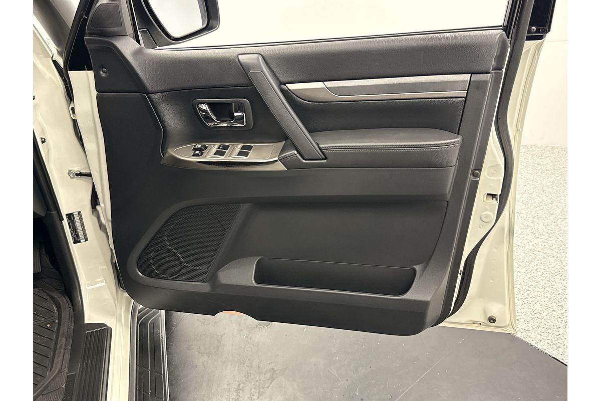 2020 Mitsubishi Pajero GLX NX