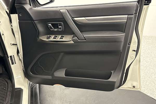 2020 Mitsubishi Pajero GLX NX