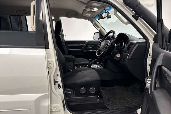 2020 Mitsubishi Pajero GLX NX