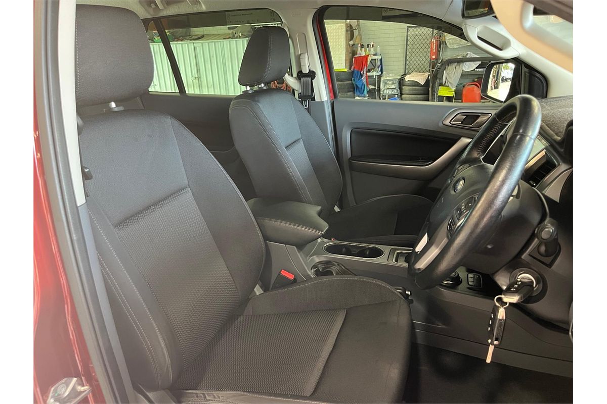 2016 Ford Everest Trend UA
