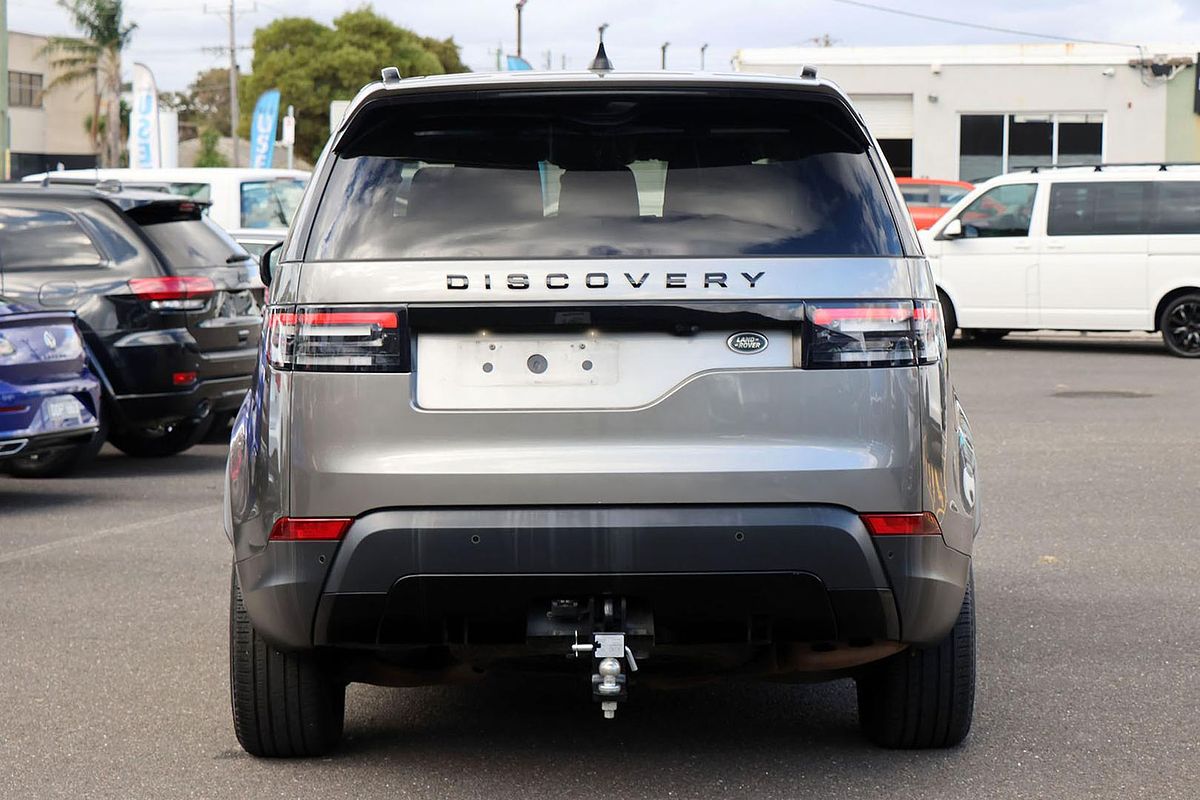 2017 Land Rover Discovery SD4 SE Series 5