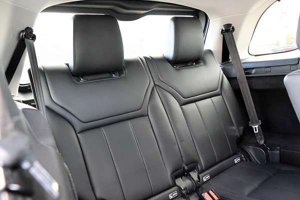 2017 Land Rover Discovery SD4 SE Series 5