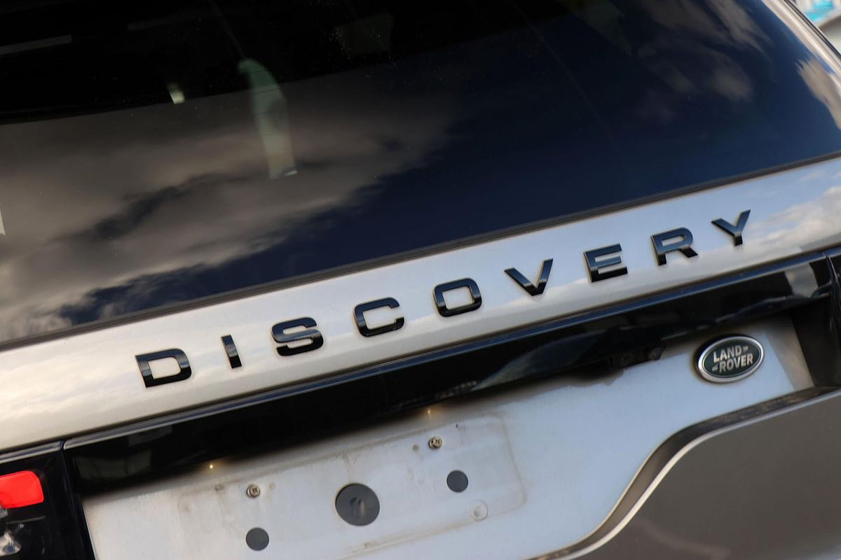 2017 Land Rover Discovery SD4 SE Series 5