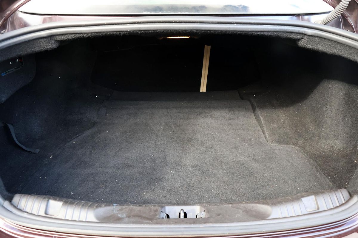 2010 Jaguar XF S Luxury X250