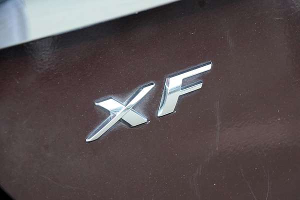 2010 Jaguar XF S Luxury X250