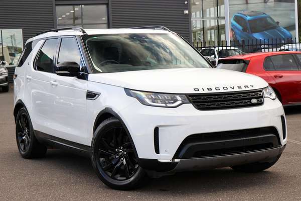 2018 Land Rover Discovery SD4 SE Series 5