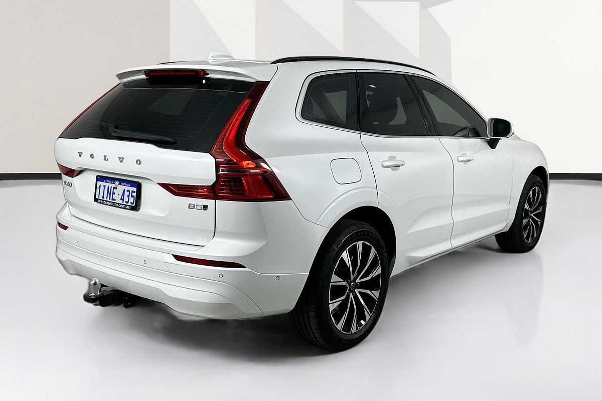2022 Volvo XC60 Plus B5