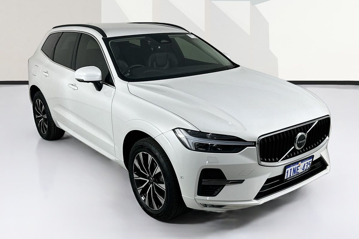 2022 Volvo XC60 Plus B5