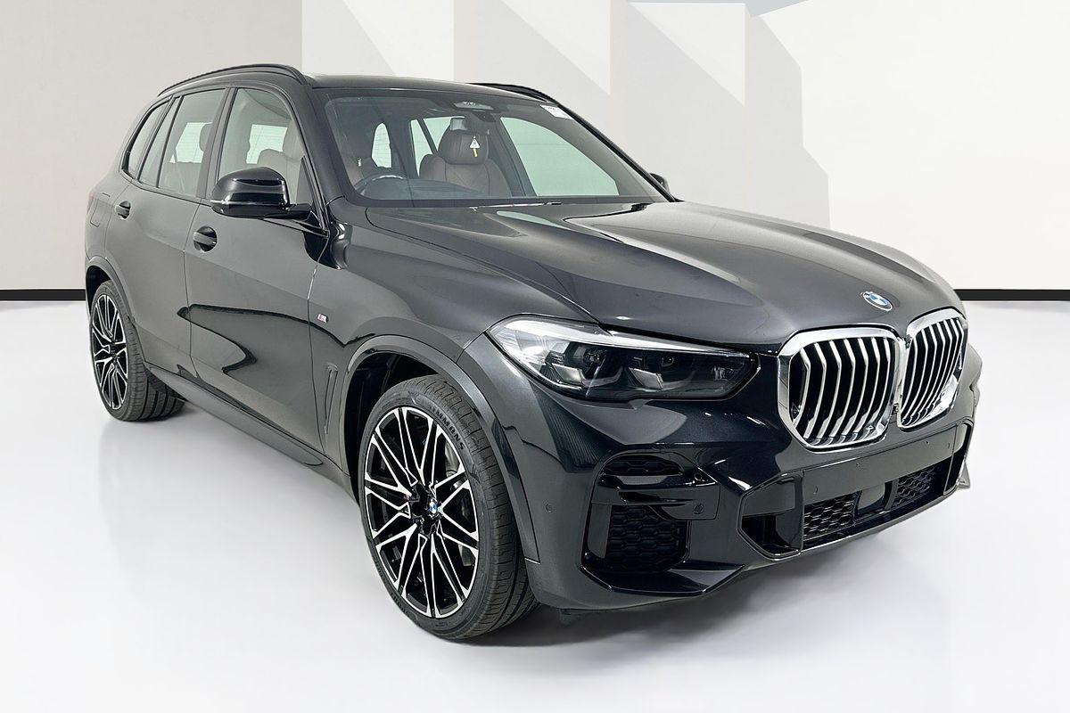 2023 BMW X5 xDRIVE30d M SPORT G05