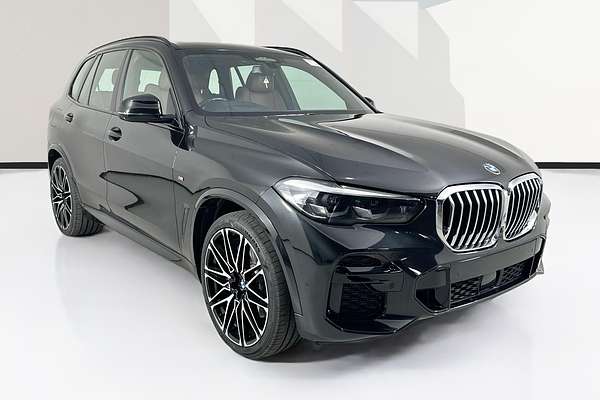 2023 BMW X5 xDRIVE30d M SPORT G05