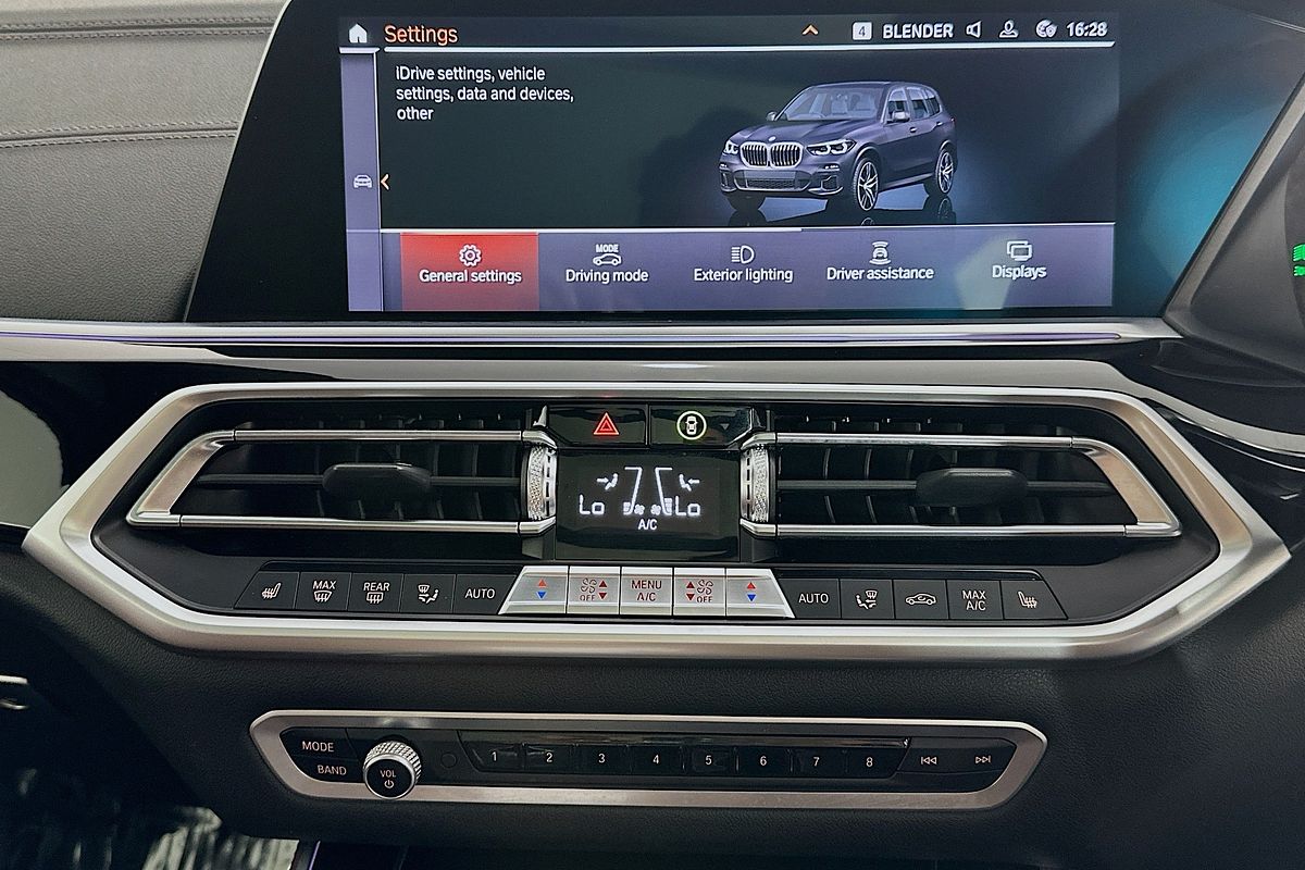 2023 BMW X5 xDRIVE30d M SPORT G05