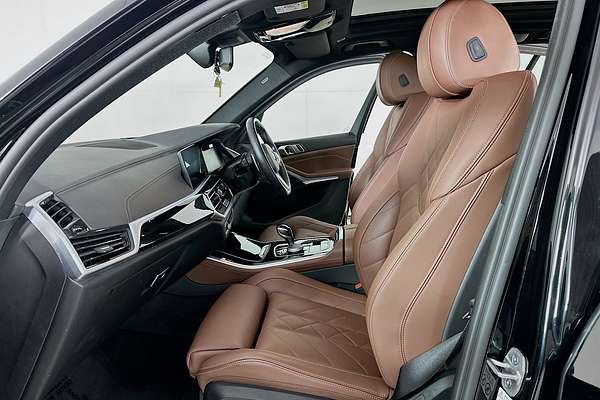 2023 BMW X5 xDRIVE30d M SPORT G05