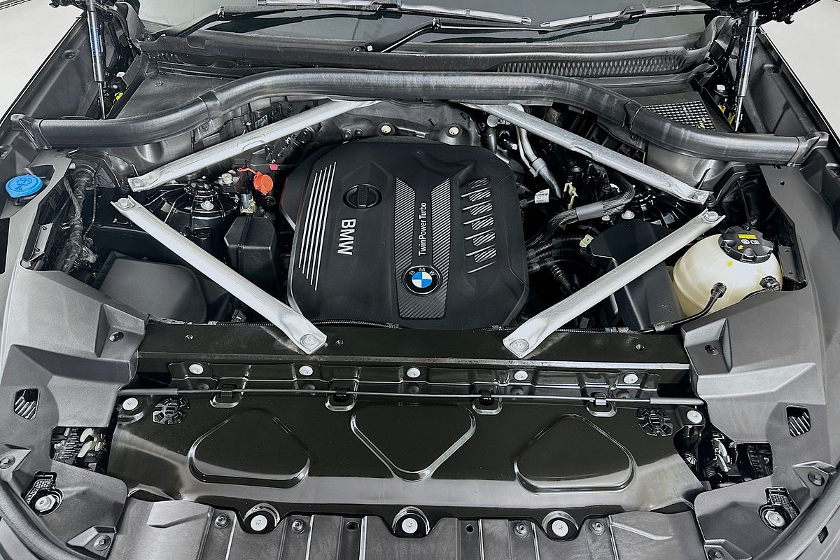 2023 BMW X5 xDRIVE30d M SPORT G05