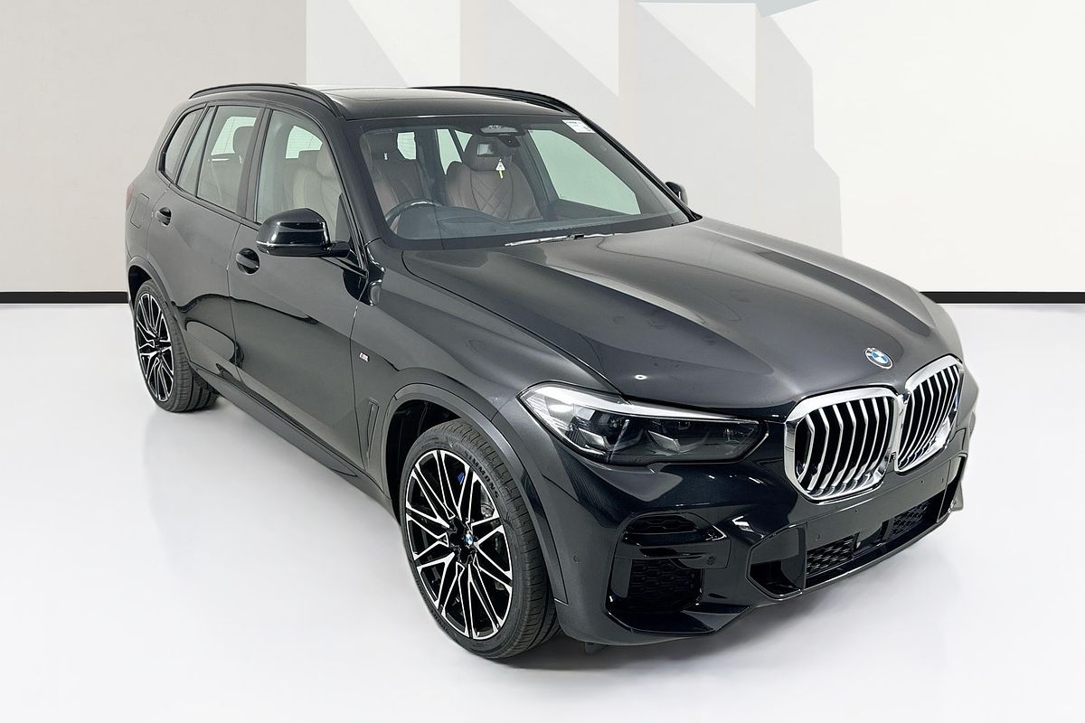 2023 BMW X5 xDRIVE30d M SPORT G05