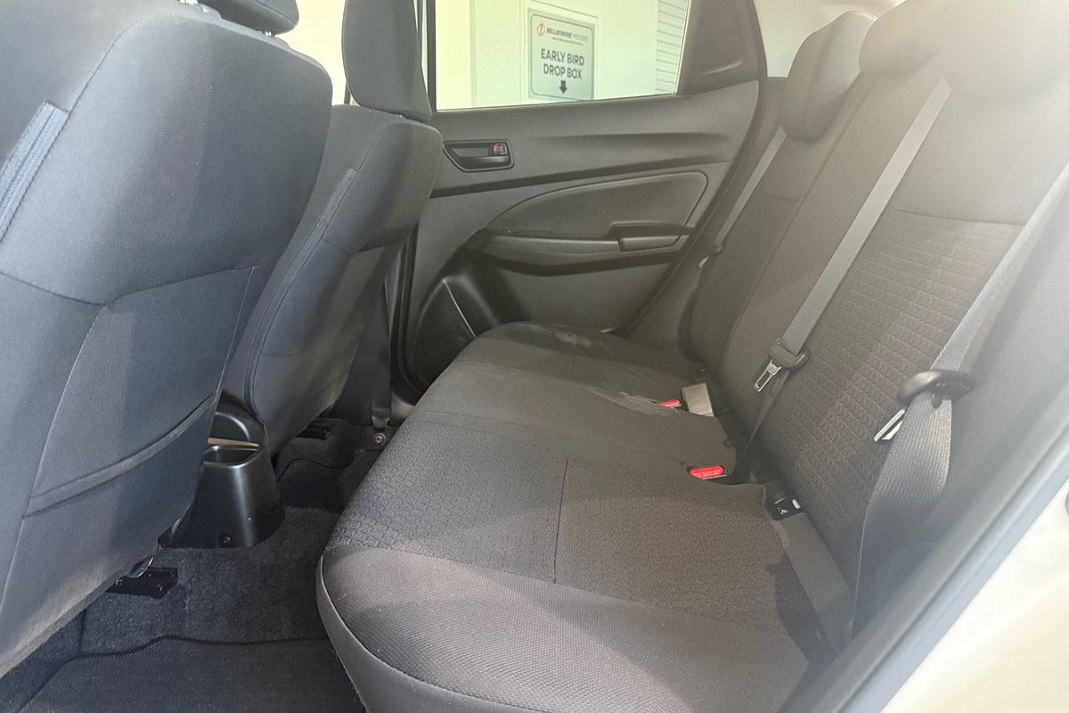 2019 Suzuki Swift GL Navigator AZ