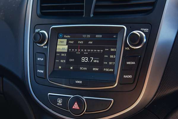 2017 Hyundai Accent Active RB4
