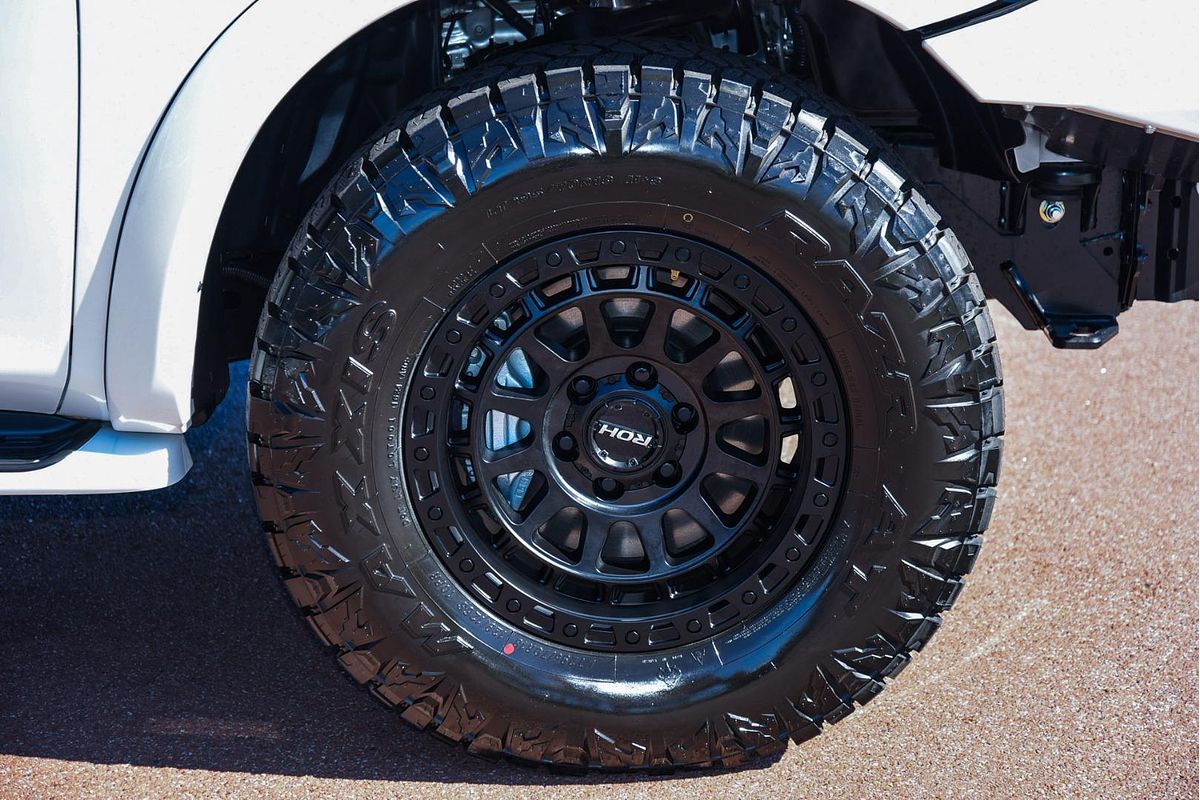 2024 Nissan Patrol Ti-L Y62