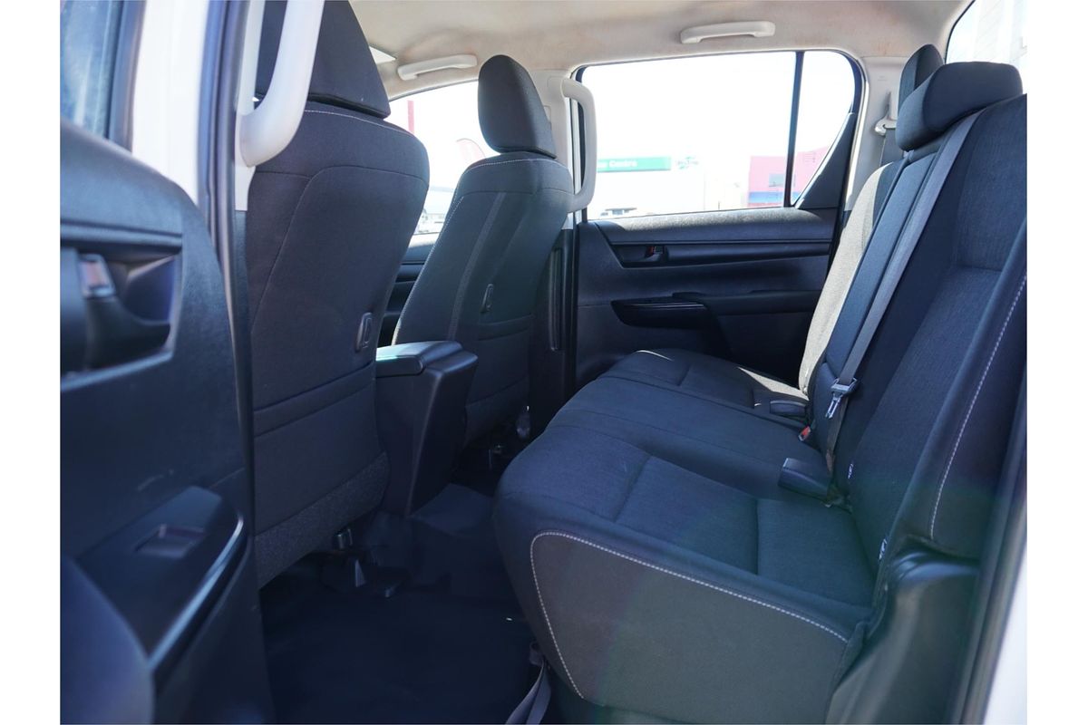 2020 Toyota Hilux SR GUN126R 4X4