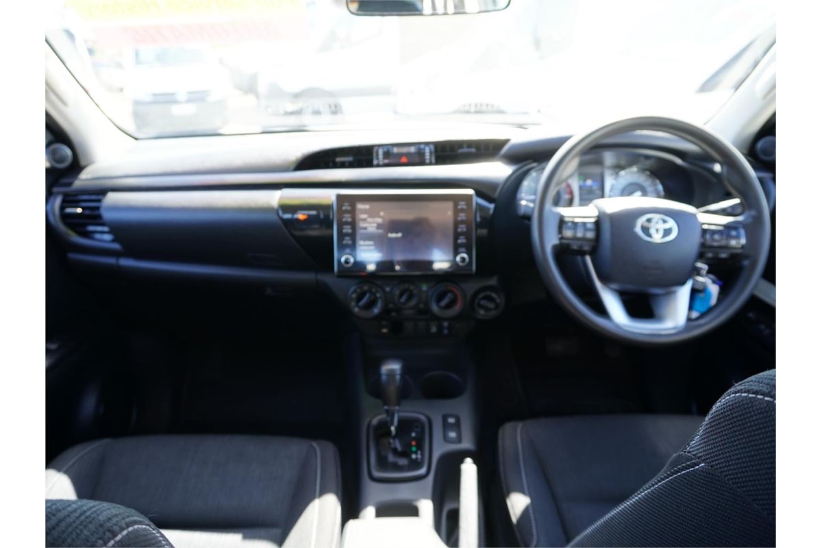 2020 Toyota Hilux SR GUN126R 4X4