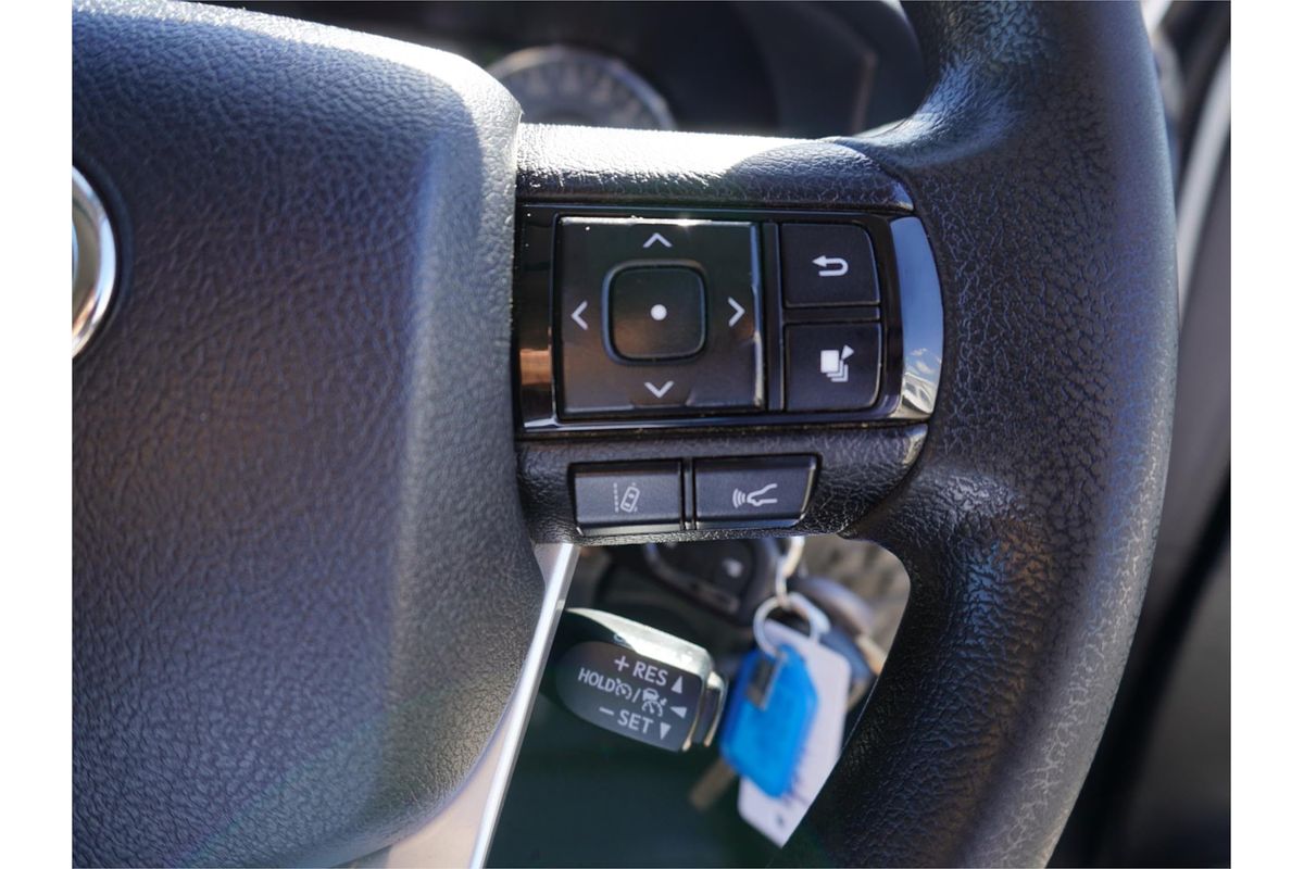 2020 Toyota Hilux SR GUN126R 4X4