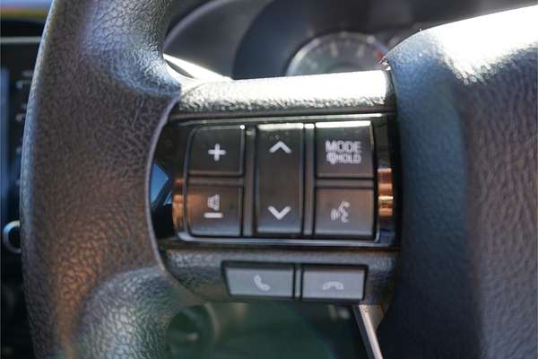 2020 Toyota Hilux SR GUN126R 4X4