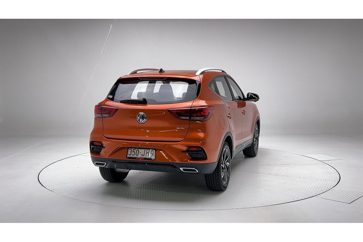 2023 MG ZST Essence