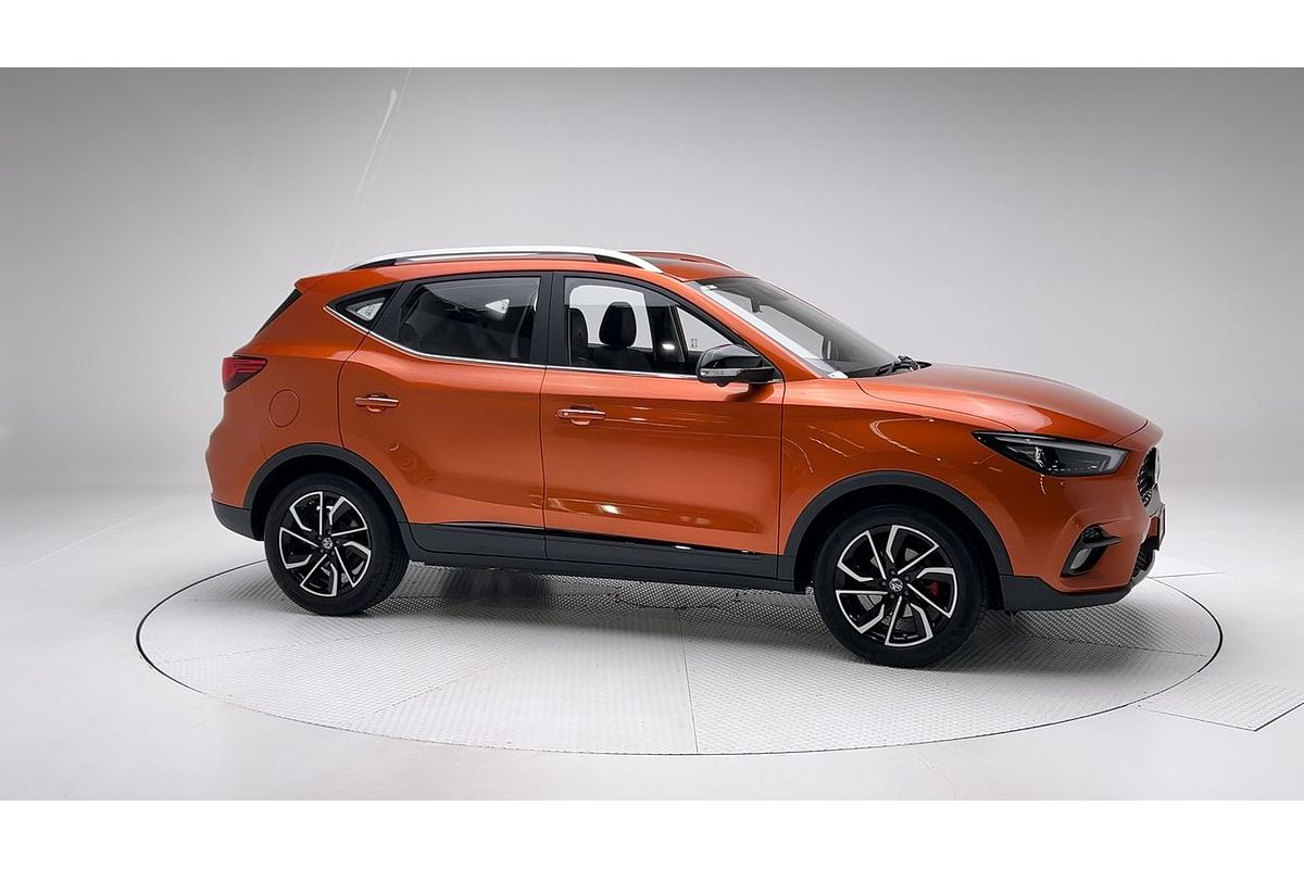 2023 MG ZST Essence