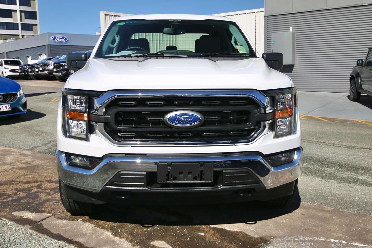 2023 Ford F-150 XLT 4X4 LWB