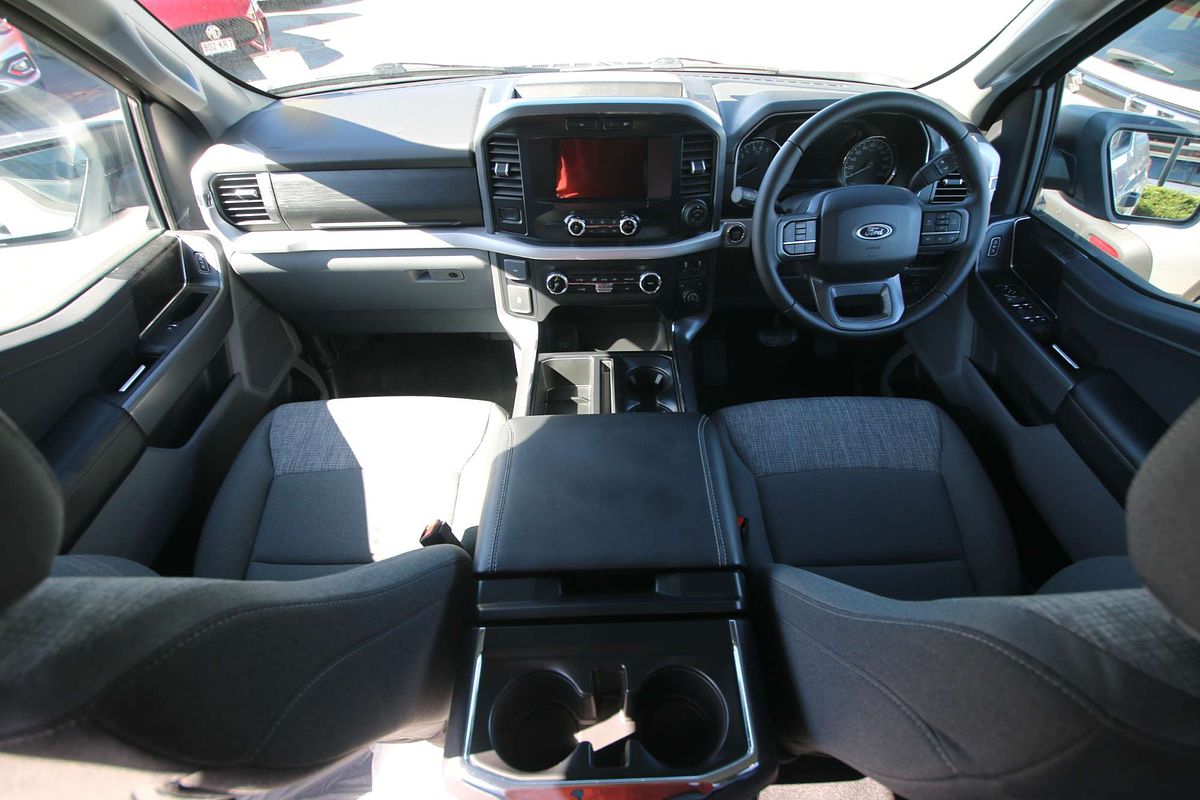 2023 Ford F-150 XLT 4X4 LWB