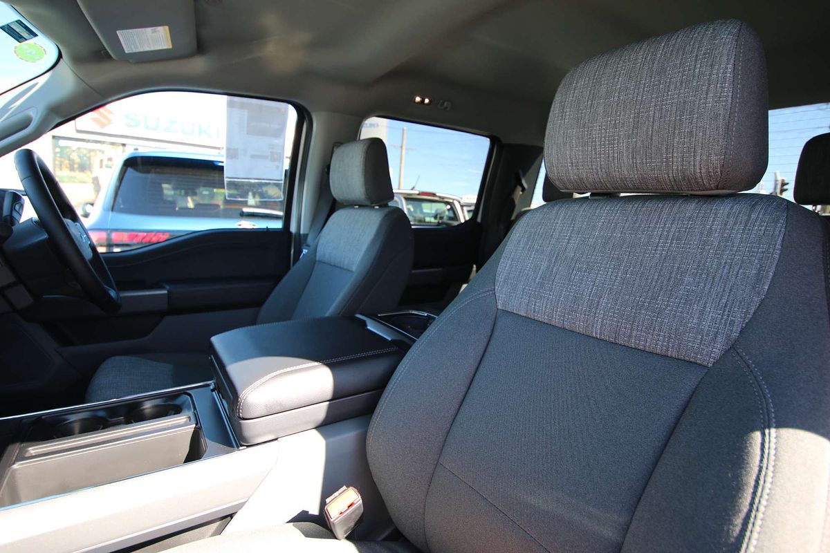 2023 Ford F-150 XLT 4X4 LWB