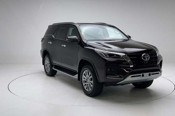 2023 Toyota Fortuner Crusade GUN156R