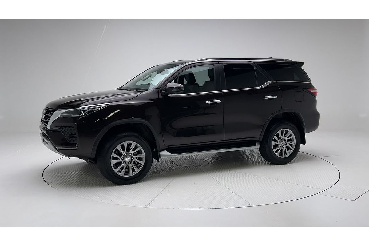 2023 Toyota Fortuner Crusade GUN156R