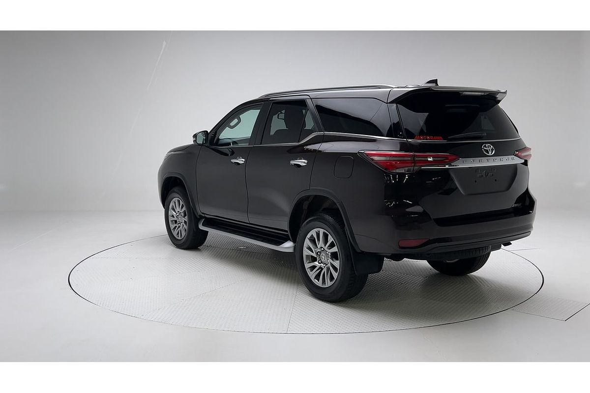 2023 Toyota Fortuner Crusade GUN156R