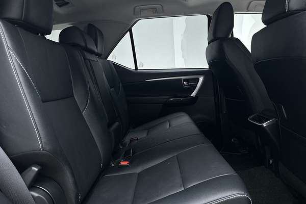 2023 Toyota Fortuner Crusade GUN156R
