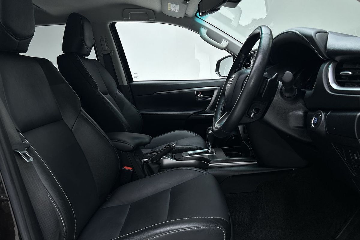 2023 Toyota Fortuner Crusade GUN156R