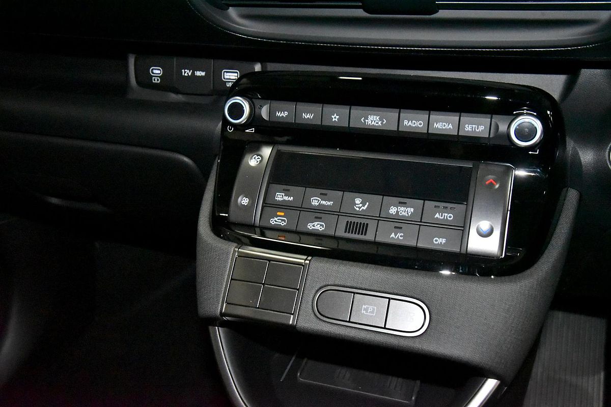 2025 Hyundai INSTER AX.V1