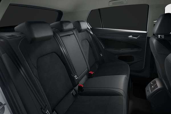 2025 Volkswagen Golf 110TSI Style 8.5