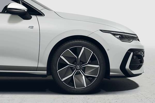2025 Volkswagen Golf 110TSI R-Line 8.5