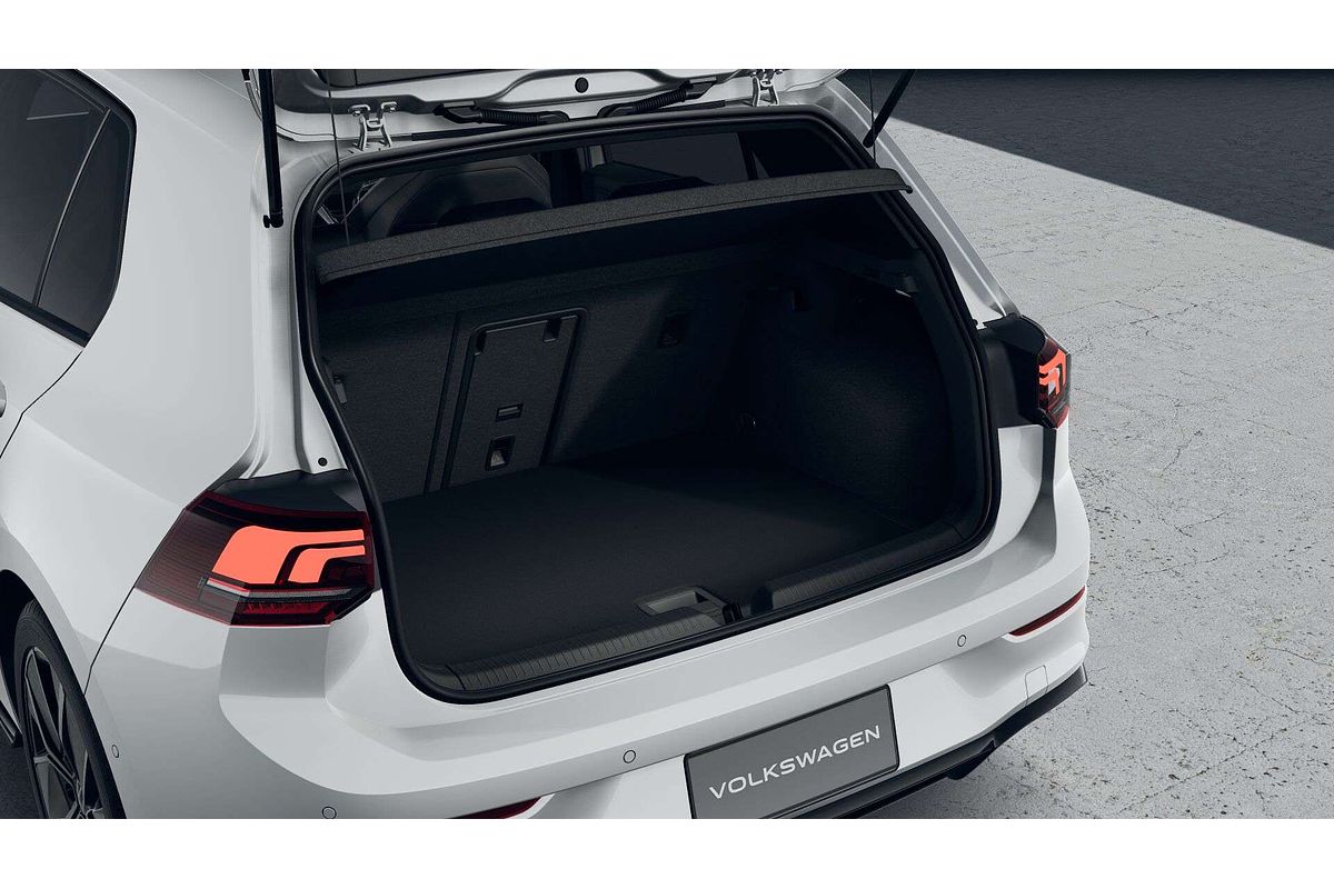 2025 Volkswagen Golf 110TSI R-Line 8.5