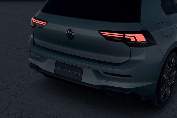 2025 Volkswagen Golf 110TSI R-Line 8.5