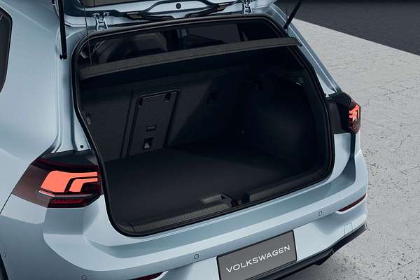 2025 Volkswagen Golf 110TSI R-Line 8.5