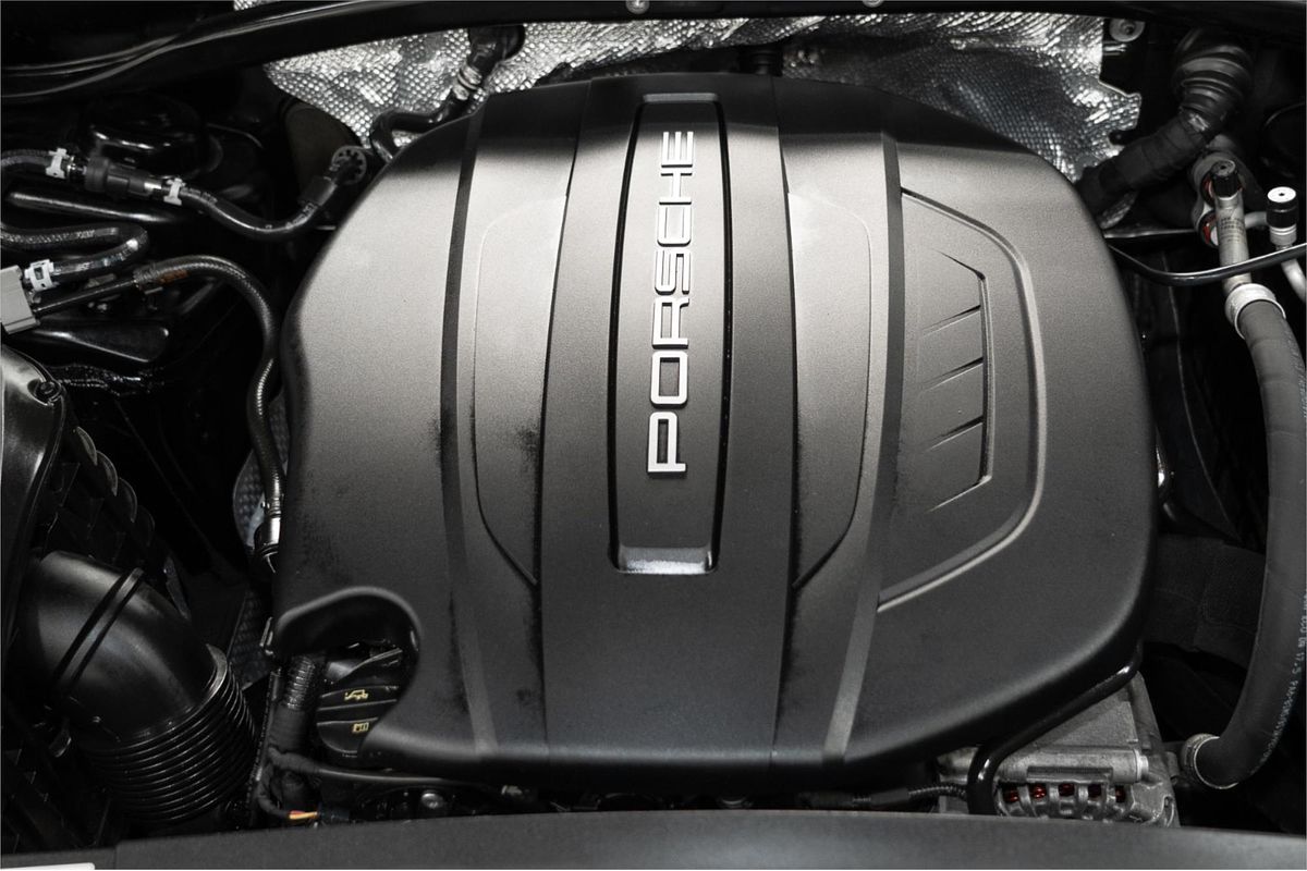 2017 Porsche Macan 95B